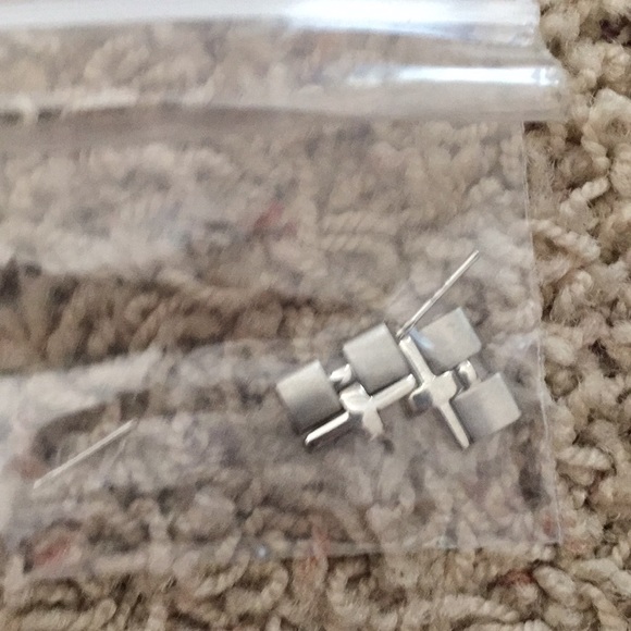 Watch - Picture 3 of 3